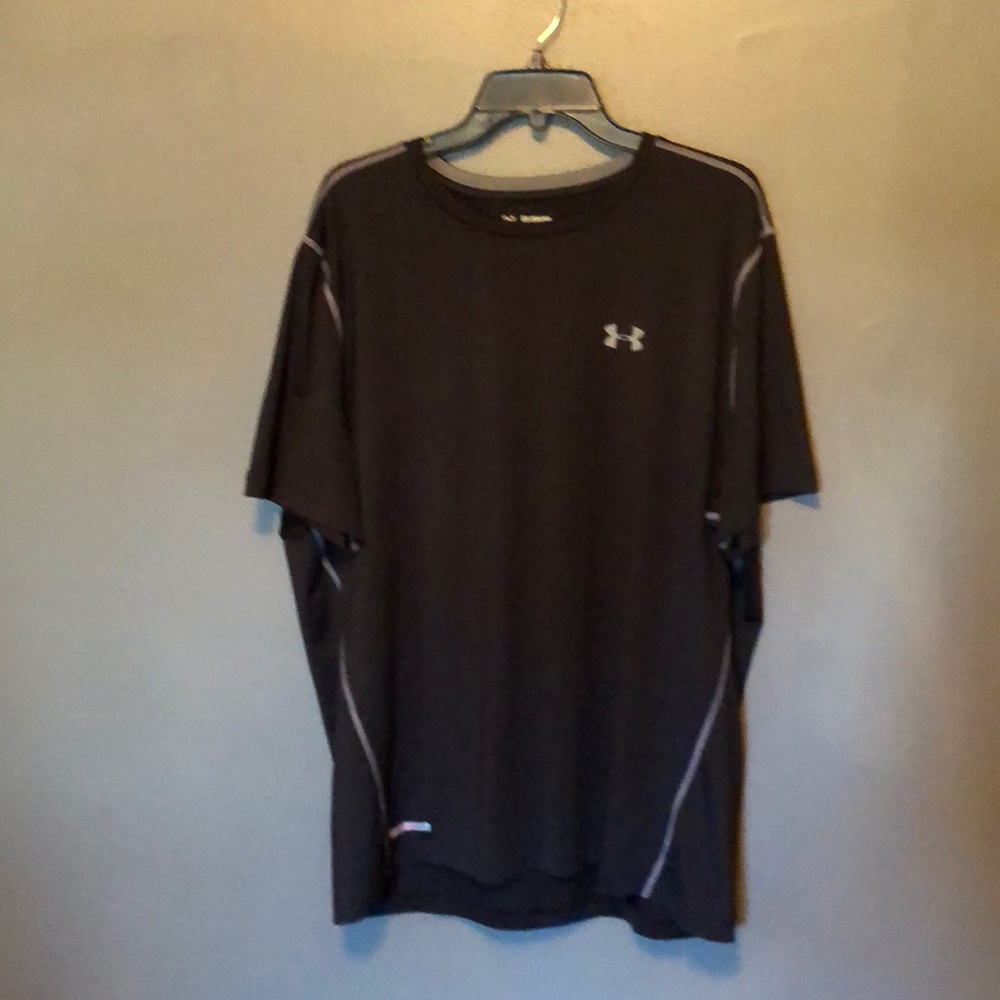 Under Armour Black t-shirt size 3x